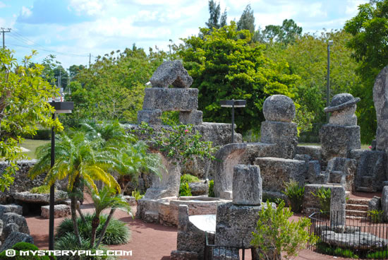 Ed Leedskalnin S Coral Castle Rock Garden